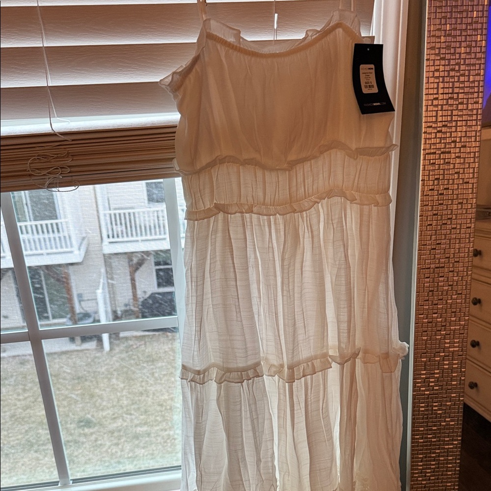Fashion Nova White Maxi Dress
